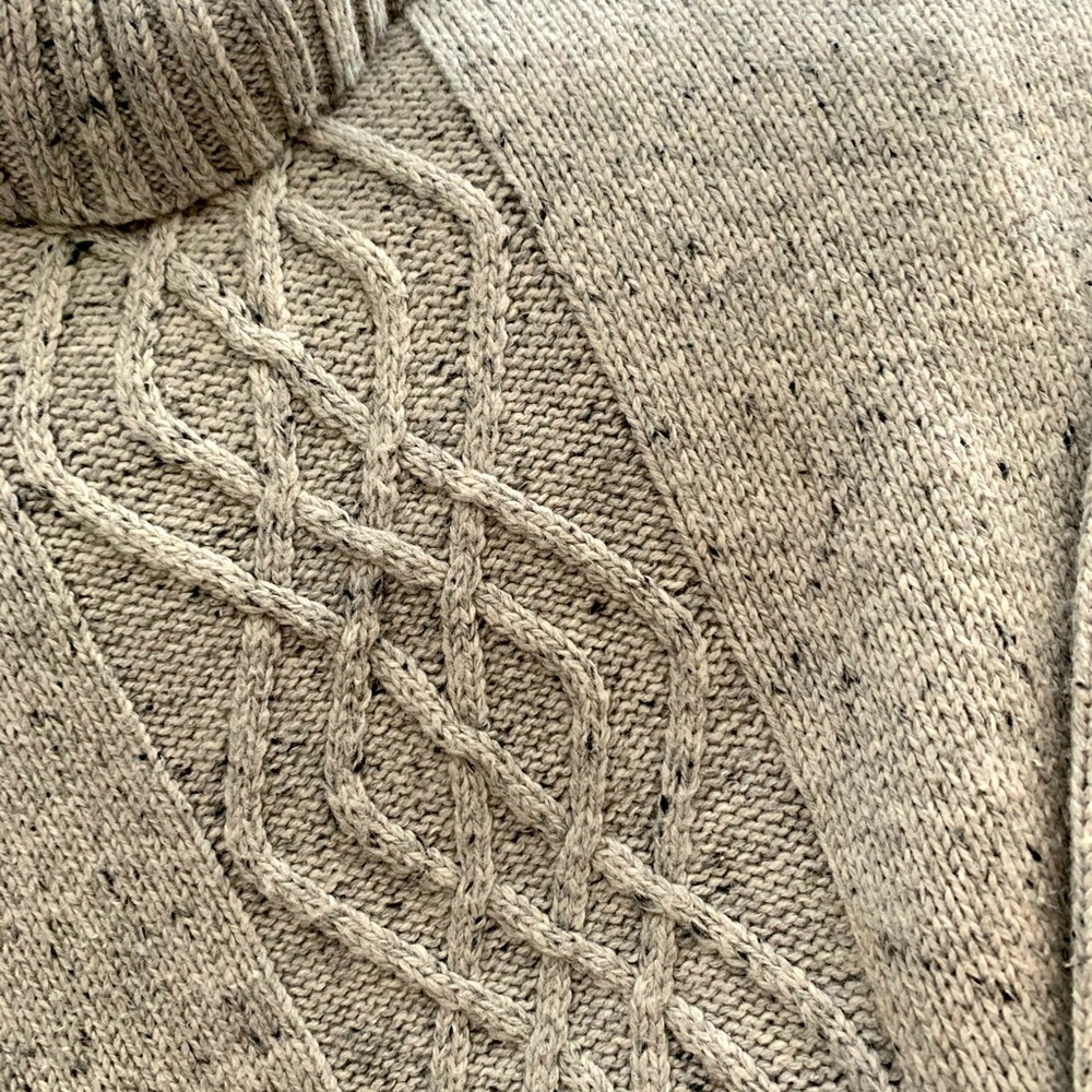 Women’s Sweater